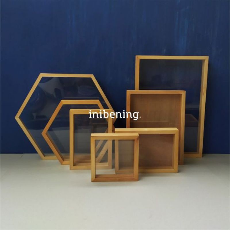 FRAME 3D 30x30cm