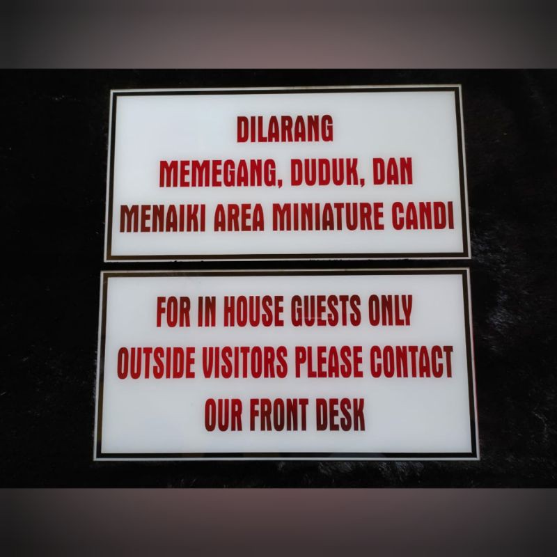

Papan Acrylic Custom