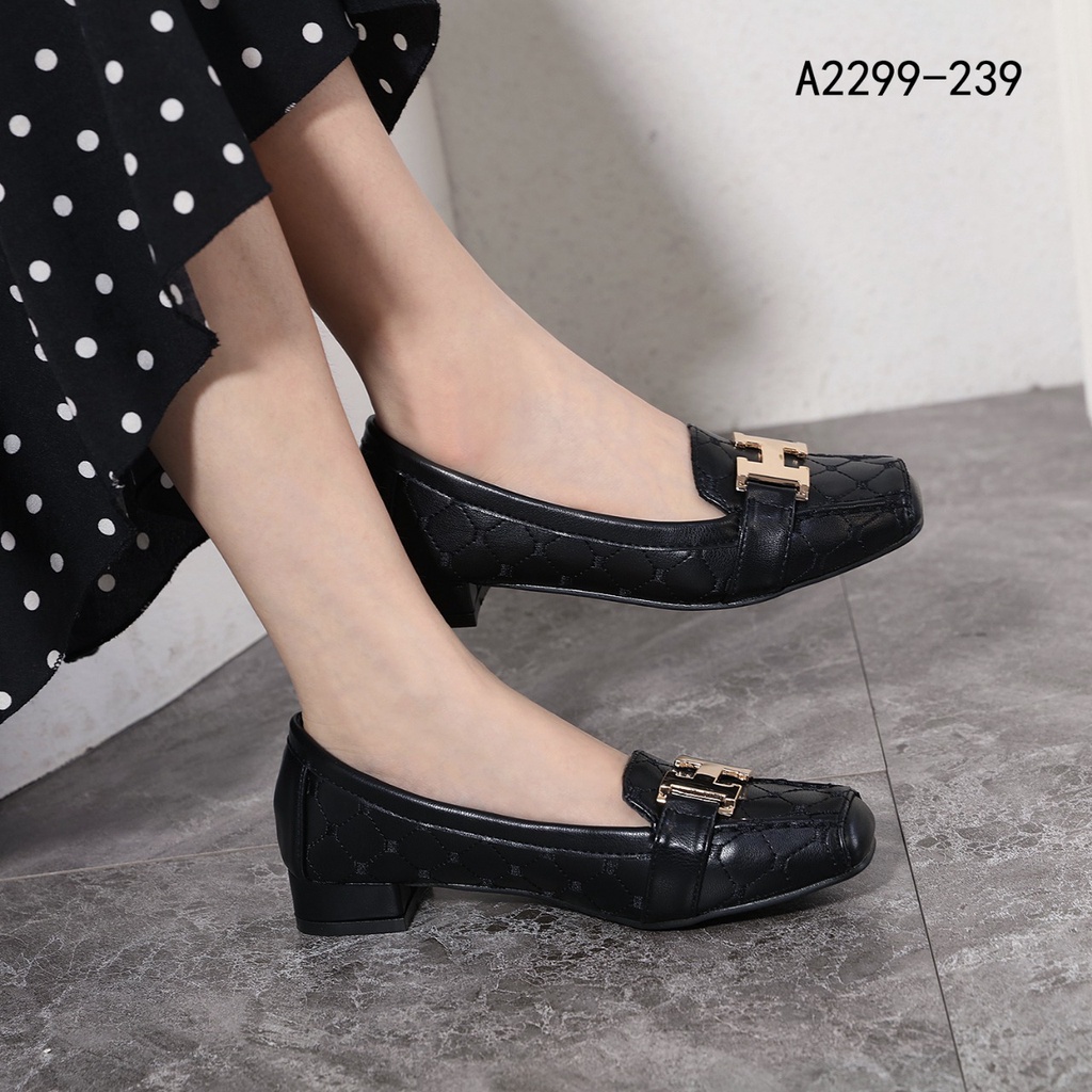 Leather H-Logo Block Heel A2299-239