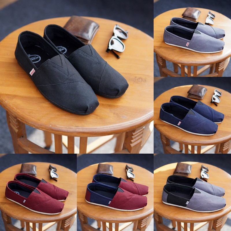 SEPATU SLOP WAKAI / WAKAI MADE IN VIETNAM / SEPATU SLIP ON PRIA / SEPATU PRIA WAKAI / SEPATU COWOK