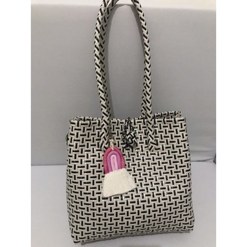 Gantungan Kunci Pelangi KEcil/Gantungan tas jali/bag charm/ gantungan pelangi/ tas jali