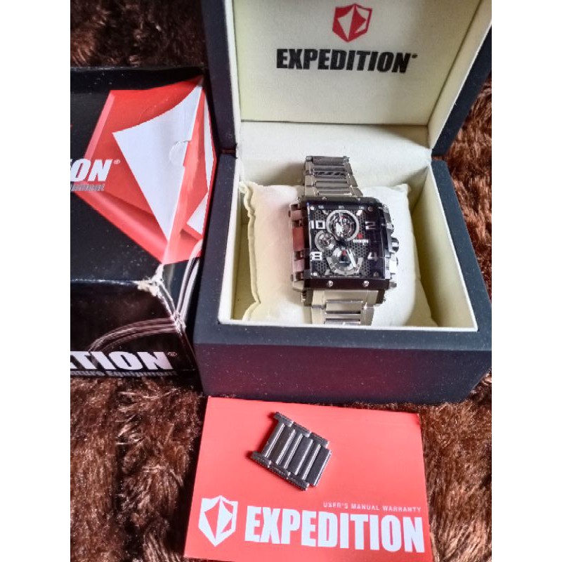 Expedition E 6757 M original, preloved, second