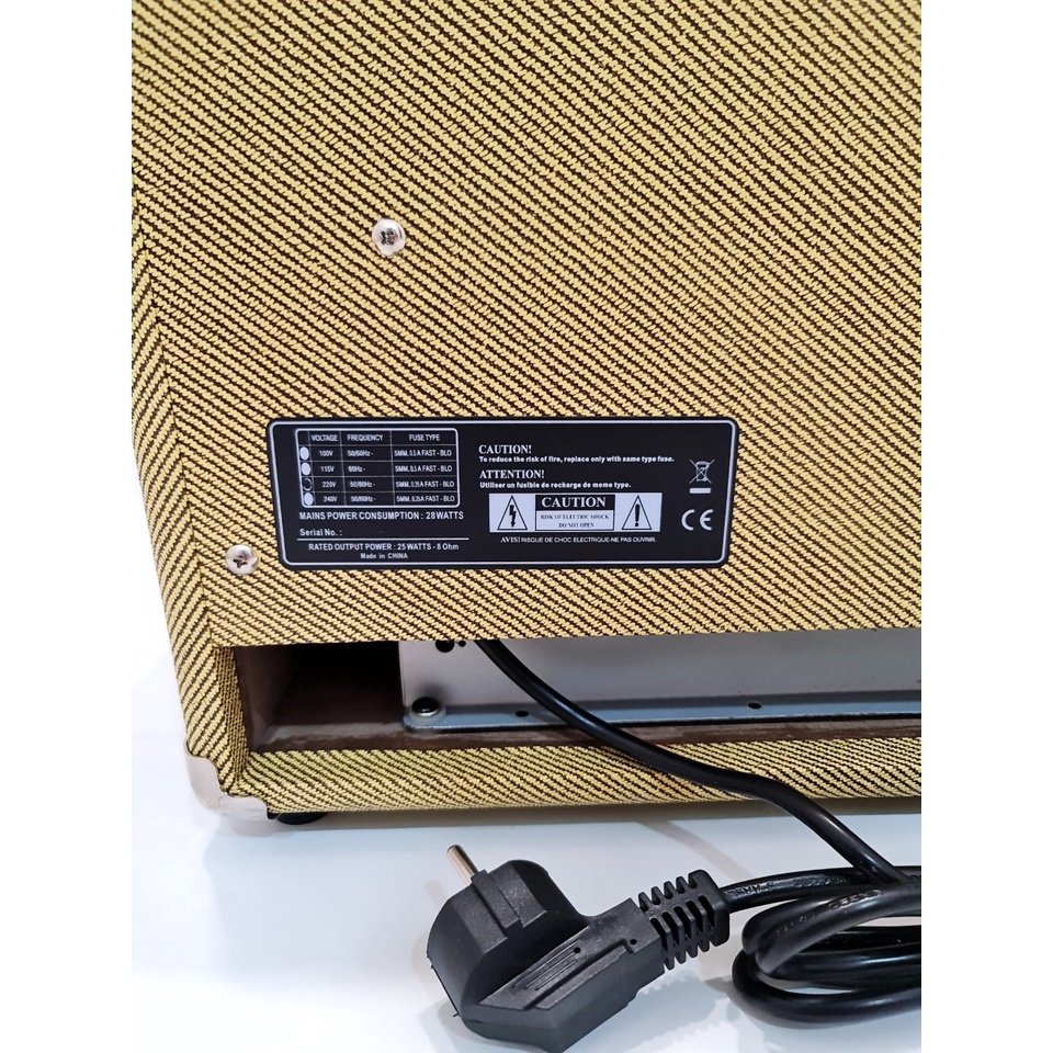 Amplifier Gitar Merk Cowboy Original Tipe AW-25 RG Ampli Amply Speaker 8 Inc Murah Jakarta