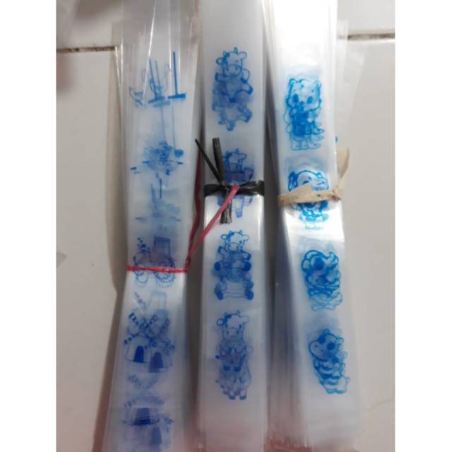 

Plastik Es Spidol Lilin Bergambar Uk 3x26cm