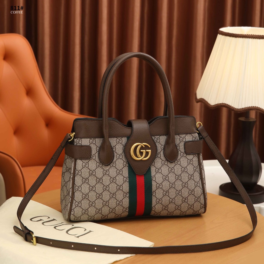 GC 'Dahlia' GG Supreme Shoulder Bag 811