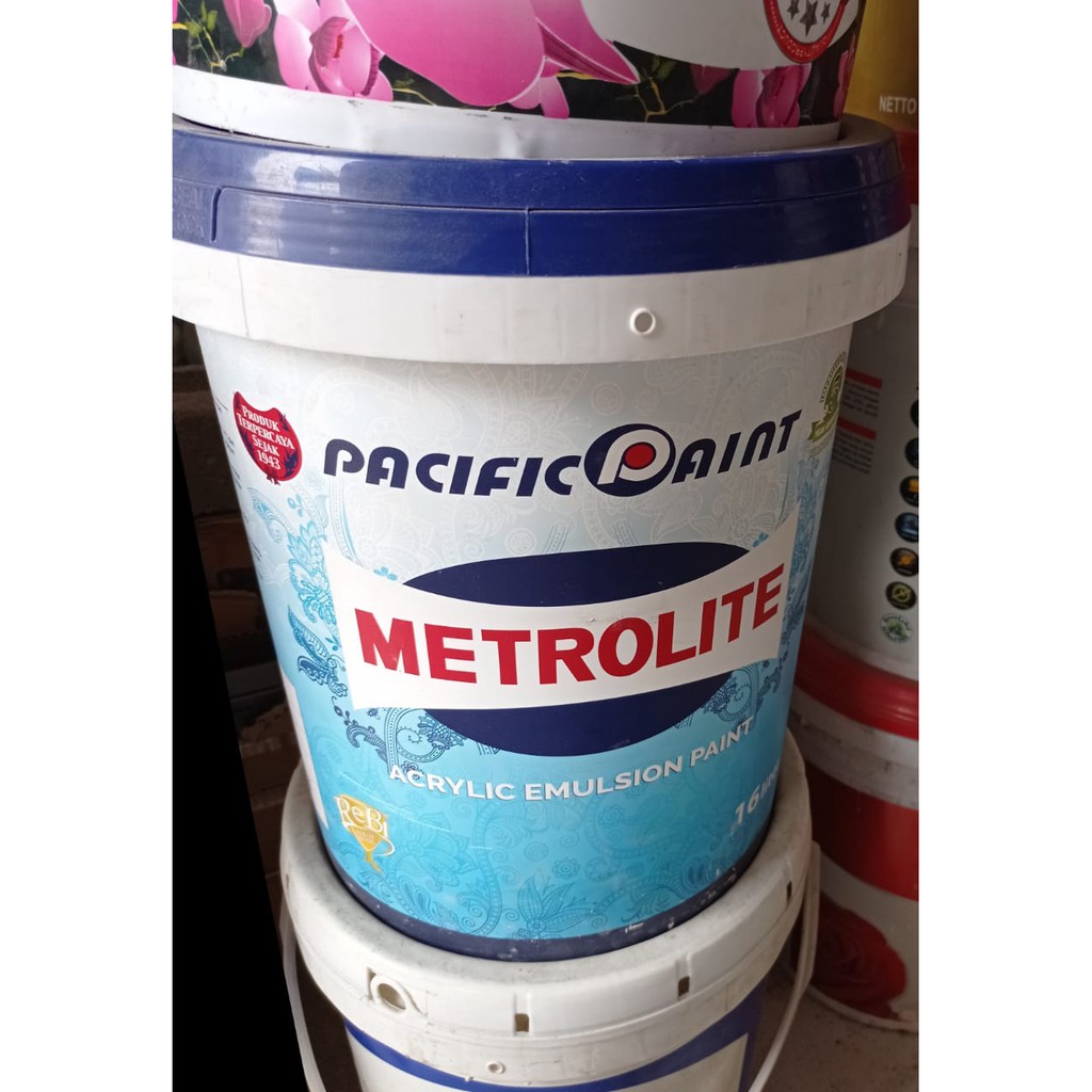 CAT METROLITE PUTIH 1 ember besar / 1 pel / 16 kg Cat interior