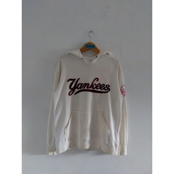 Hoodie Mitchell and Ness
