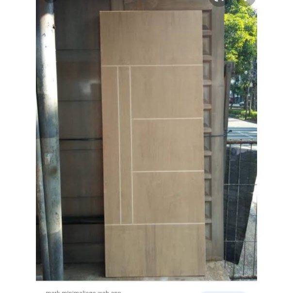 5 daun pintu double triplek minimalis