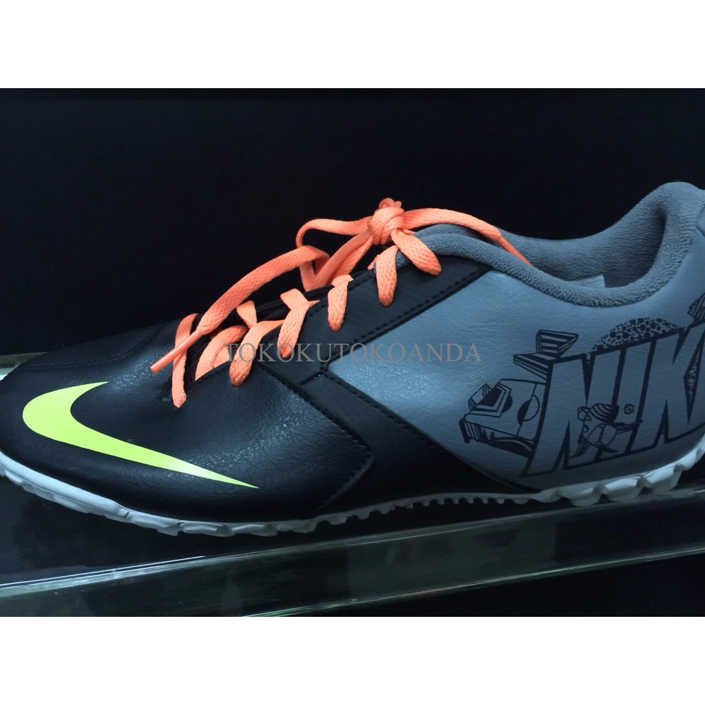 Sepatu futsal nike bomba II ic original