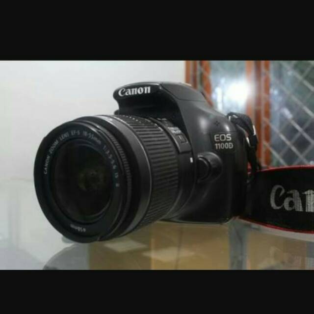 Eos 1100d боковая ручка. Canon eos 1100d. Canon 1100d. Eos 110d canon. Canon 1100d.