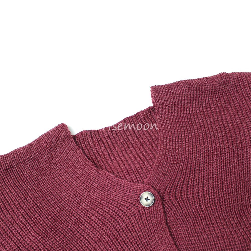 Vina Knitted Cardigan Rajut Kancing Oversize Tangan Balon-Maroon