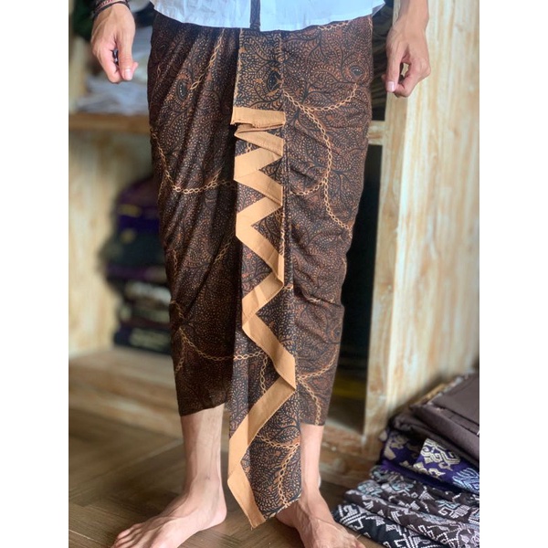 Kamben batik kancut jadi semi tulis