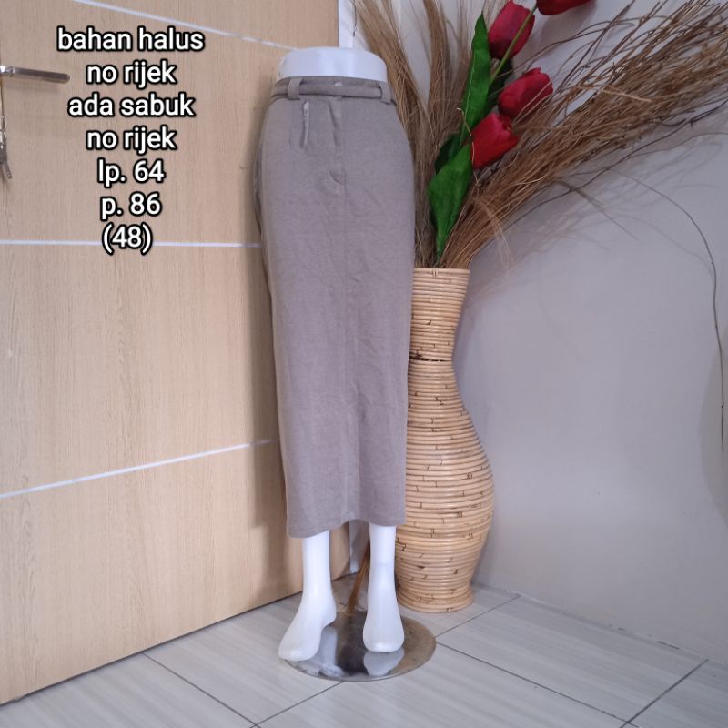 PRELOVED ROK  MURAH//BAWAHAN PREMIUM, PAKAIAN BEKAS PL LAYAK PAKAI-14