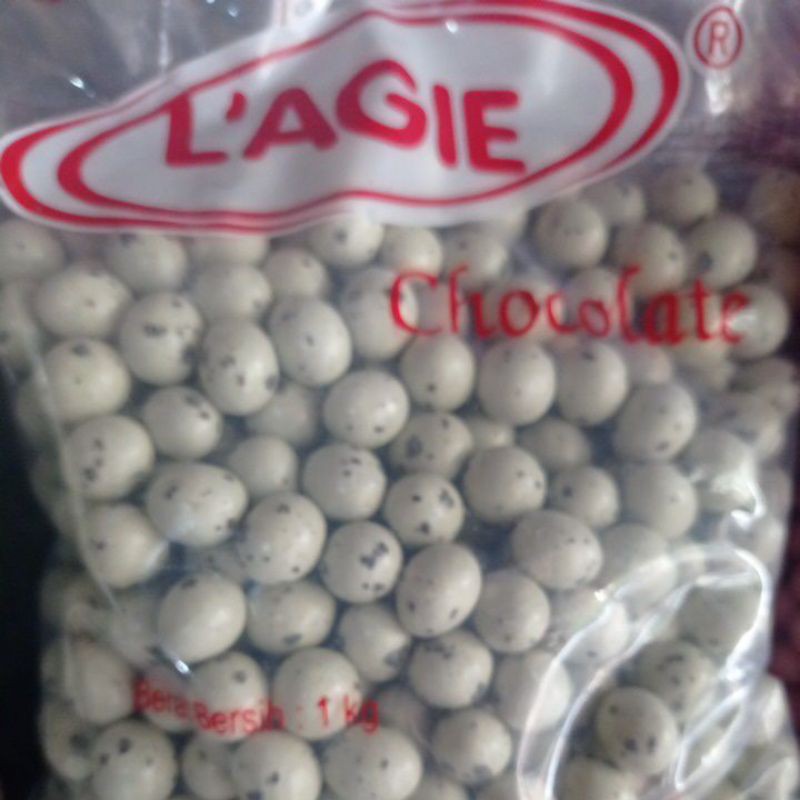 

Lagie Coklat Planet Bentuk Telur Puyuh Isi Kacang Pak 1kg