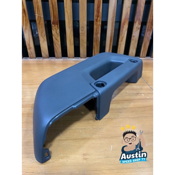 Arm Rest Pintu Depan Kiri (LH) Daihatsu Granmax Ori 74220-BZ031-B11