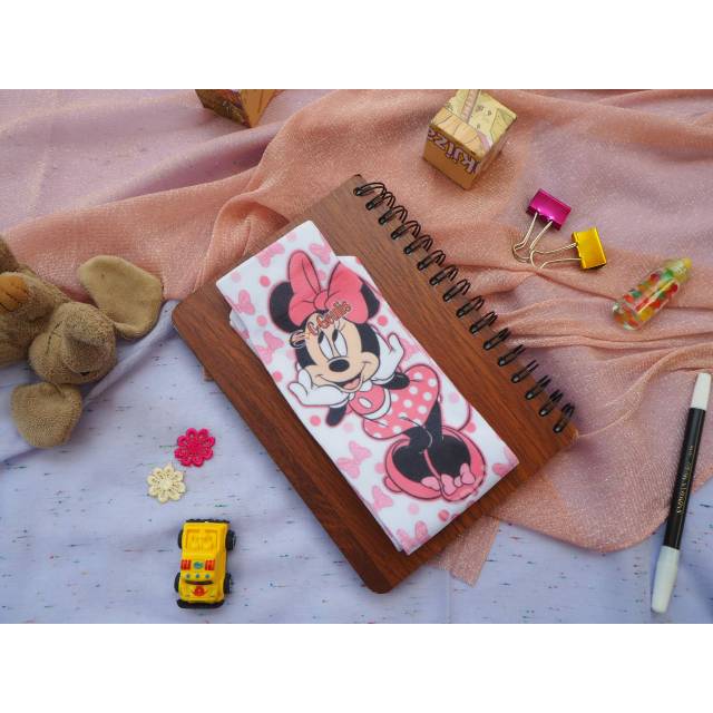 KAOS KAKI SHABBY C-GEULIS