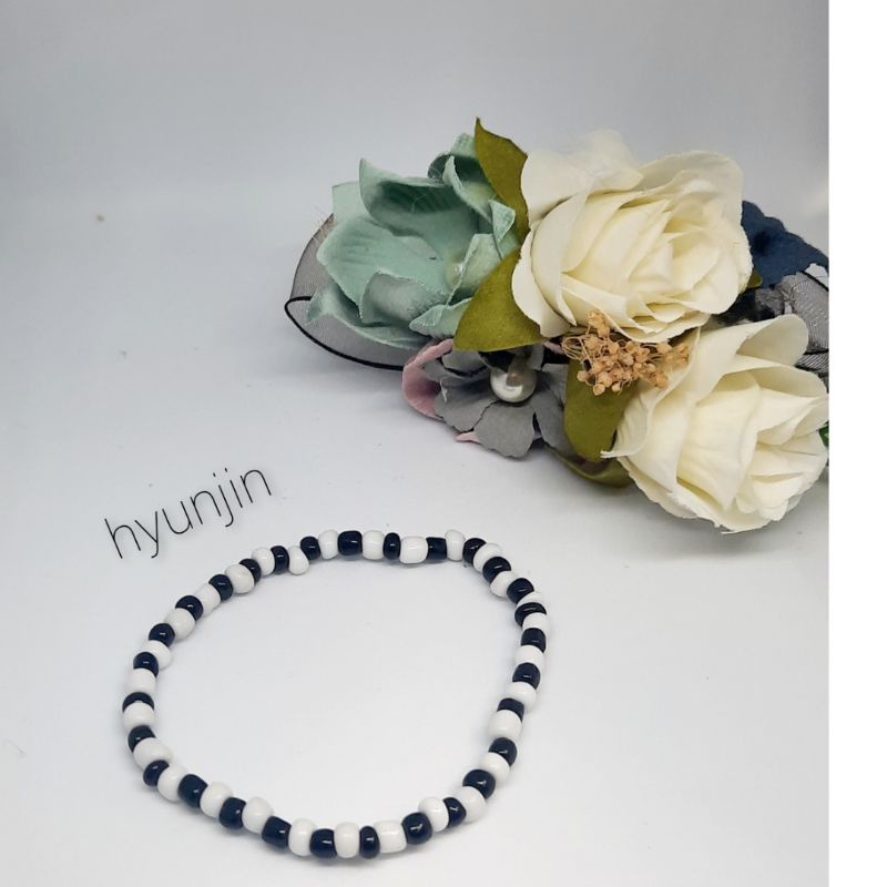 {COD}Gelang Manik / Gelang Beads Korea / Gelang Bunga /Gelang Kpop/ Korean Beads Bracelets/Daisy beads-Hyunjin