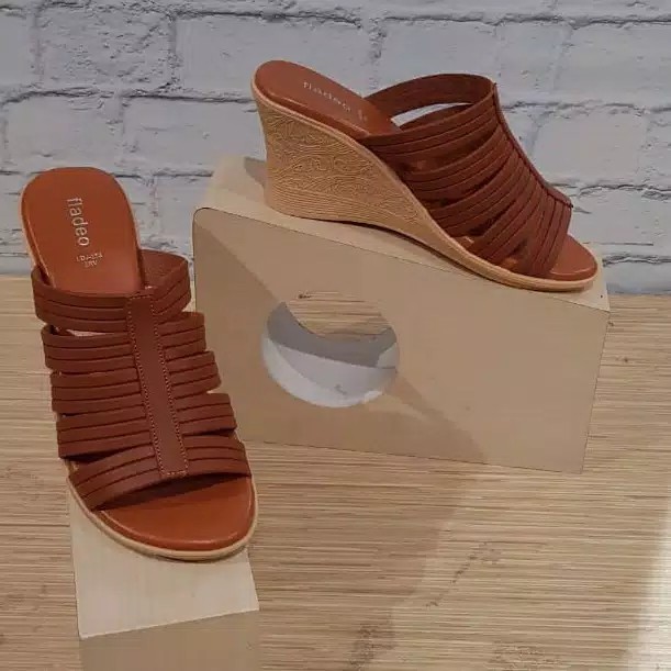 FLADEO SOES LADIES WEDGES SENDAL WANITA / LDJ-273 / SENDAL CEWEK