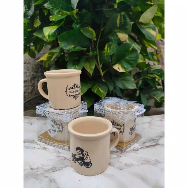 Jual Souvenir pernikahan gelas mug keramik mini sablon plus kemas mika