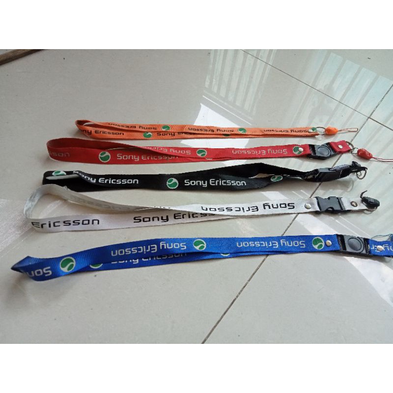 tali hp gantungan hp Sony ericsson