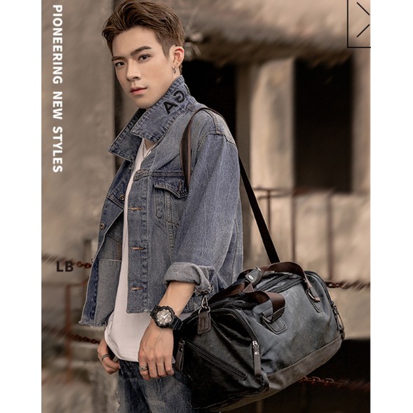 Tas Travel Kulit Pria Tas Slempang Tas Gym Pria DEMANDA