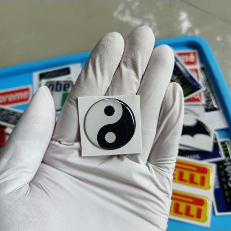 

Stiker timbul lentur logo yin yang