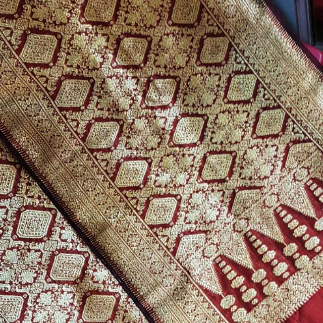 Songket palembang asli sutra alam asli benang 1 helai lepus maroon motif bunga jatuh kristal gold
