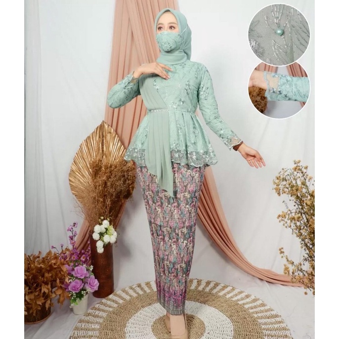 SETBLOUSE SELENDANG – KEBAYA WISUDA – KEBAYA – KEBAYA SELENDANG – ATASAN KEBAYA – KEBAYA SELENDANG MODERN – KEBAYA AURORA – BLOUSE KEBAYA -  KEBAYA SELENDANG COUPLE – KEBAYA SLENDANG – SET KEBAYA WISUDA – ATASAN KEBAYA WISUDA – KEBAYA SELENDANG JUMBO NEW