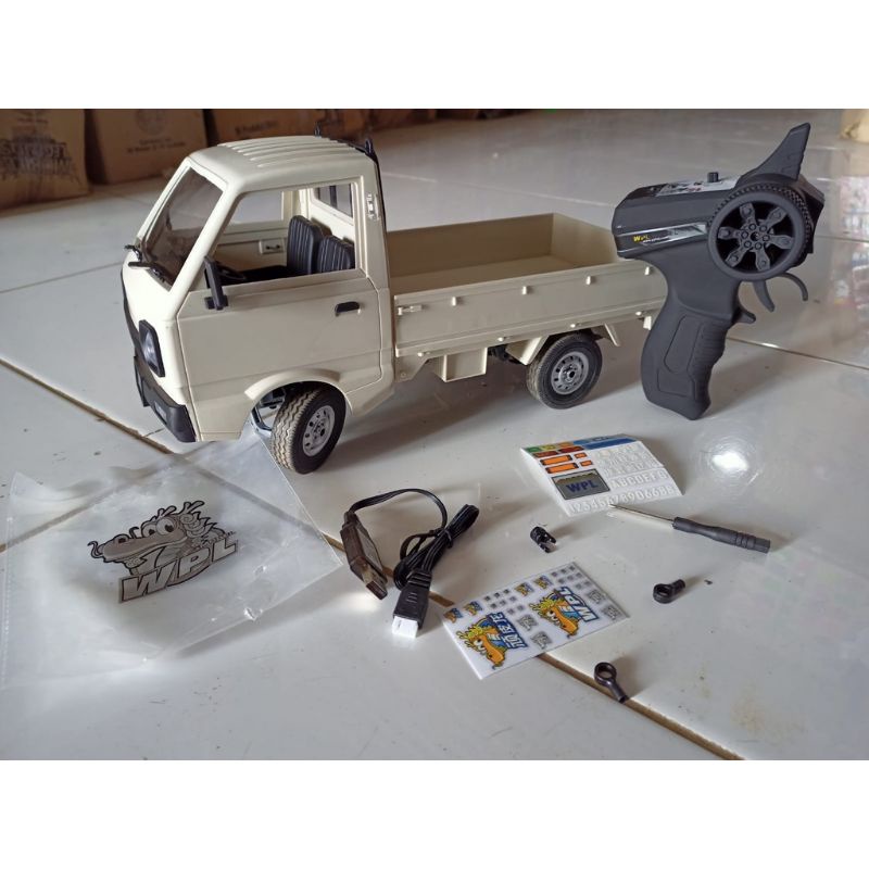 RC Suzuki Carry Pick Up Cargo WPL D12 D-12 1/10 2.4G 4WD RTR