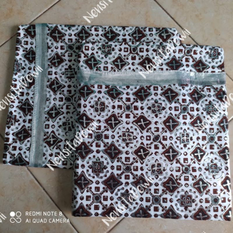 Jarik Instan Prodo / Motif Lereng Bintang