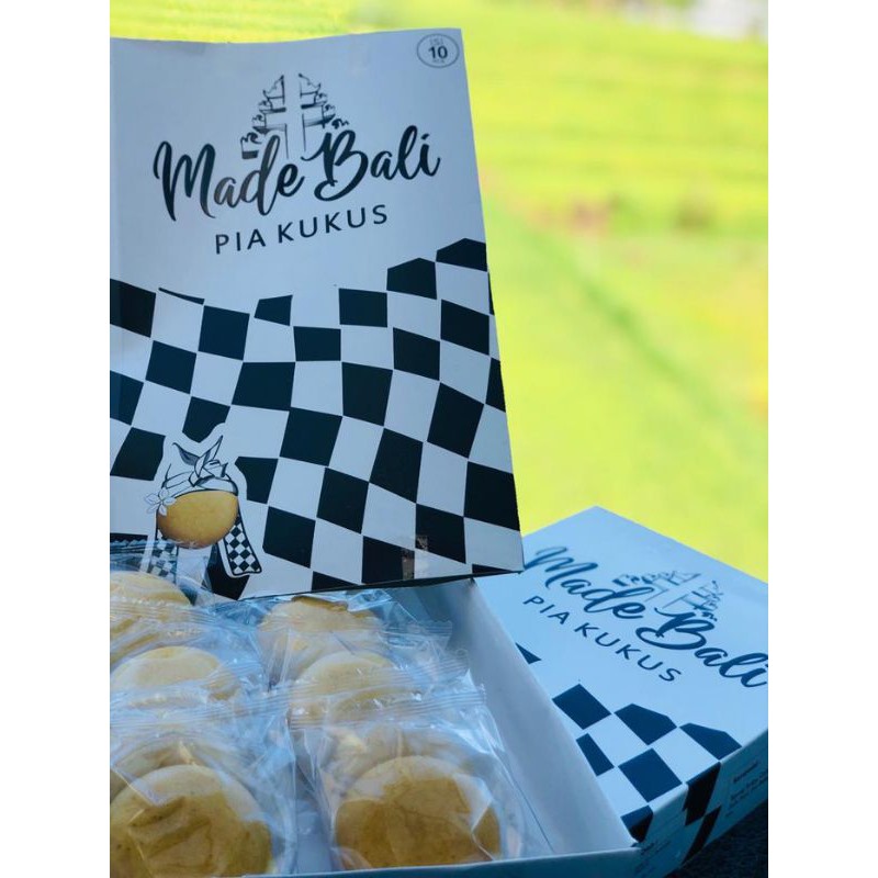 

Pia Kukus Made Bali Isi 6 Pcs