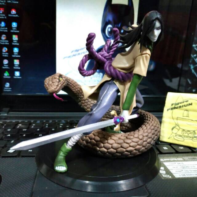 OROCHIMARU STATUE NARUTO