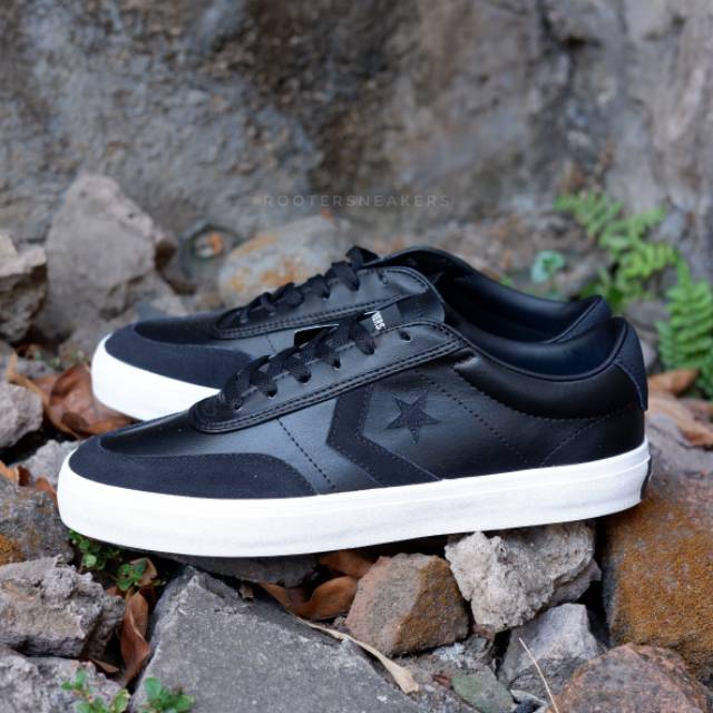 Converse courtland ox black white