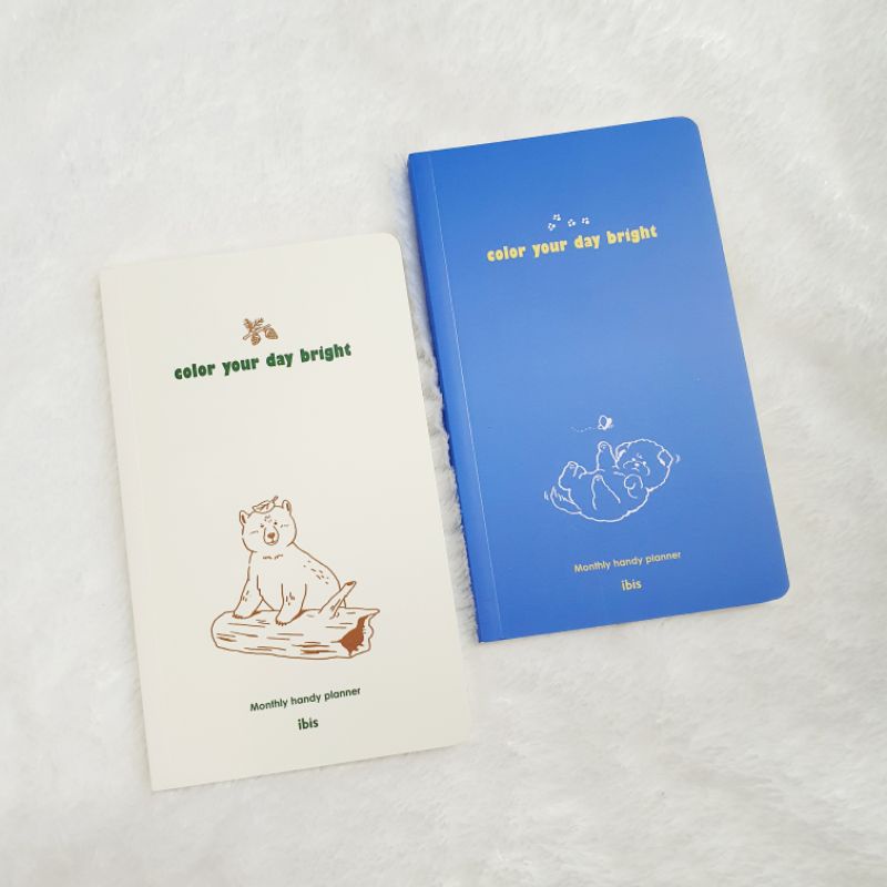 

Color your day Monthly Planner
