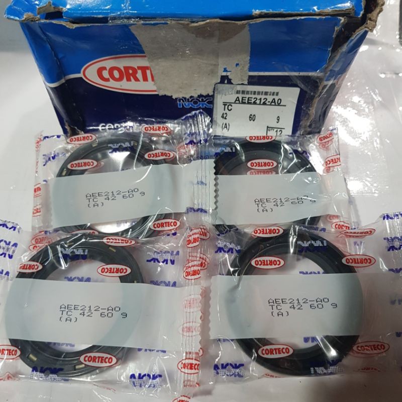 

OiIL SEAL TC 42 × 60 × 9 mm NOK
