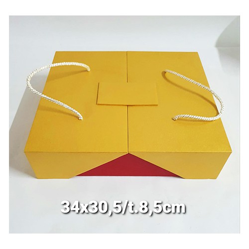 

Box Kado/Box Hampers/Packaging Aksesoris Merah dan Gold
