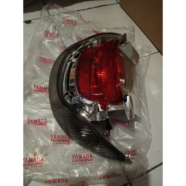 lampu belakang majesty original set assy stoplamp yamaha majesty original
