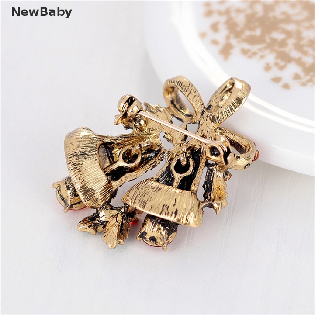 1pc Bros Pin Bentuk Lonceng Natal Aksen Berlian Imitasi Untuk Hadiah Pesta