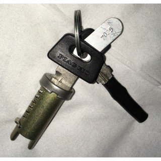 anak kunci vespa exlusive2 strada excel spartan