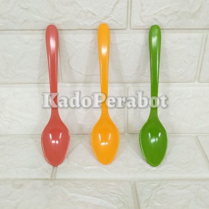 sendok makan melamine unica M503 - Merah