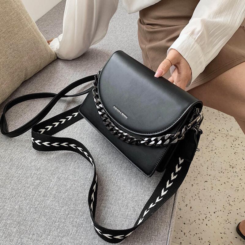 TAS MODERN TAS SELEMPANG TAS IMPORT TERBARU TAS ANAK MUDA EKSTRA MURAH JAKARTA TAS KEKINIAN cek prom