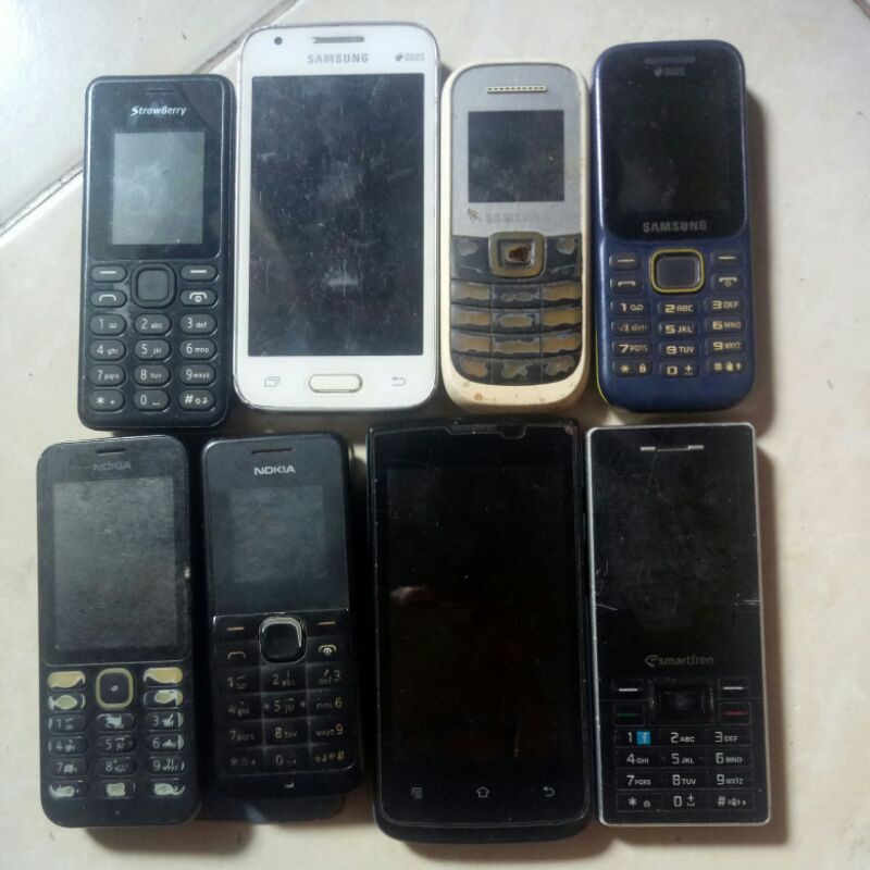 Handphone bekas borongan / minusan /gembling / layak pakai