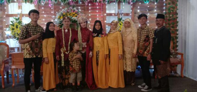 Maura Couple - Sania Ruffle Batik Couple Ori Ndoro Jowi Dnt Garansi Termurah Shopee - Couple Gisela