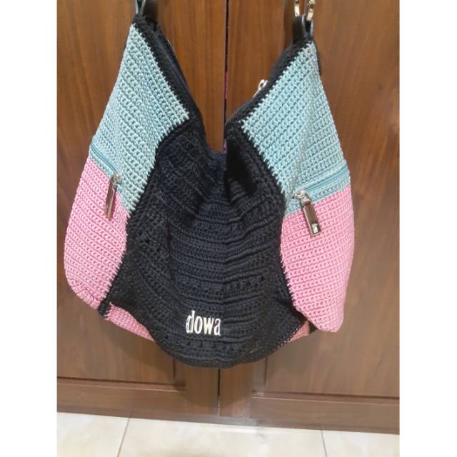 Handbag rajut DOWA