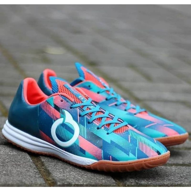 SEPATU FUTSAL ORTUSEIGHT CATALYST MYSTIQUE IN & CATALYST THERION IN