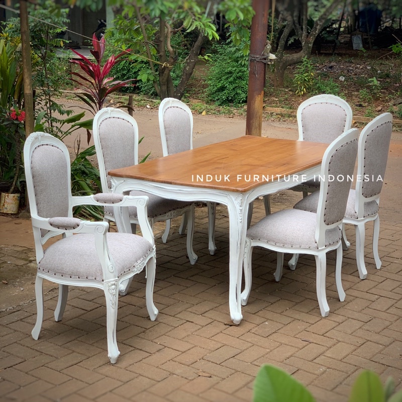 SET MEJA MAKAN ANTUIQE JATI SOLID. MEJA MAKAN 8 KURSI