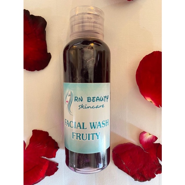 RN BEAUTY SKINCARE FACIAL WASH FRUITY ANGGUR/PEPAYA