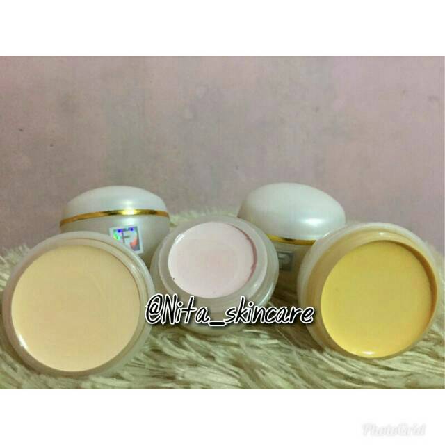 IPUNG Foundation mutiara/Fondation Mutiara IP Skincare