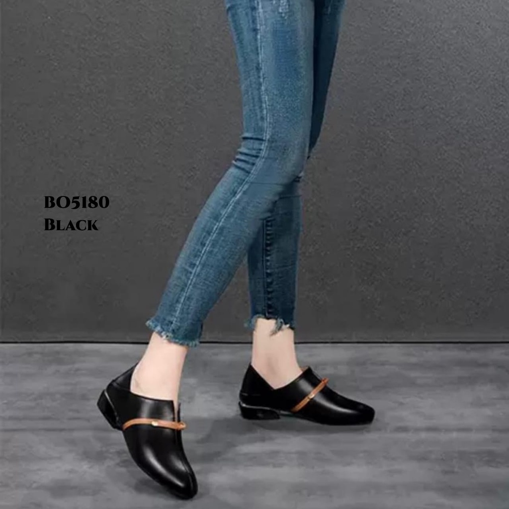 RESTOCK WYN SEPATU BOOTS FLAT KOREA ANTI SLIP DAN NYAM DI KAKI BO5180