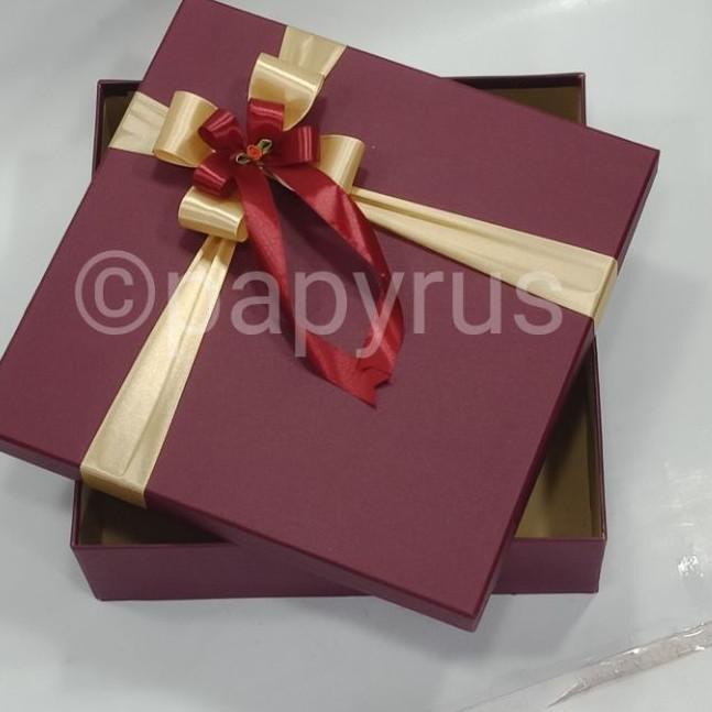 

limited Edition✔️PAPYRUS 30x30 Tinggi 10cm Kotak Kado Gift Box Hadiah KOTA KADO|RA1